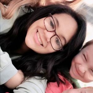 Meet your Posher, Tori